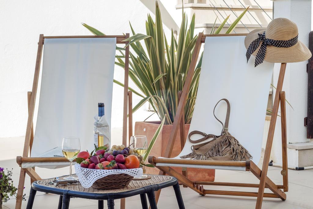 Beachouse - Surf, Bed & Breakfast Ericeira Oda fotoğraf